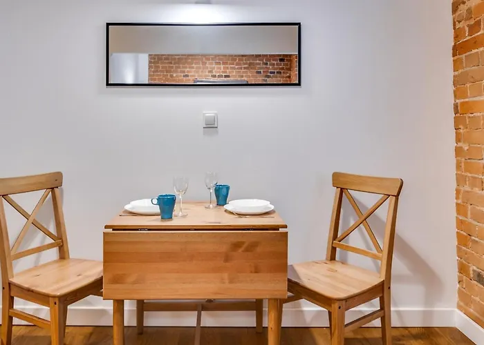 Uroczy Zakatek דירה